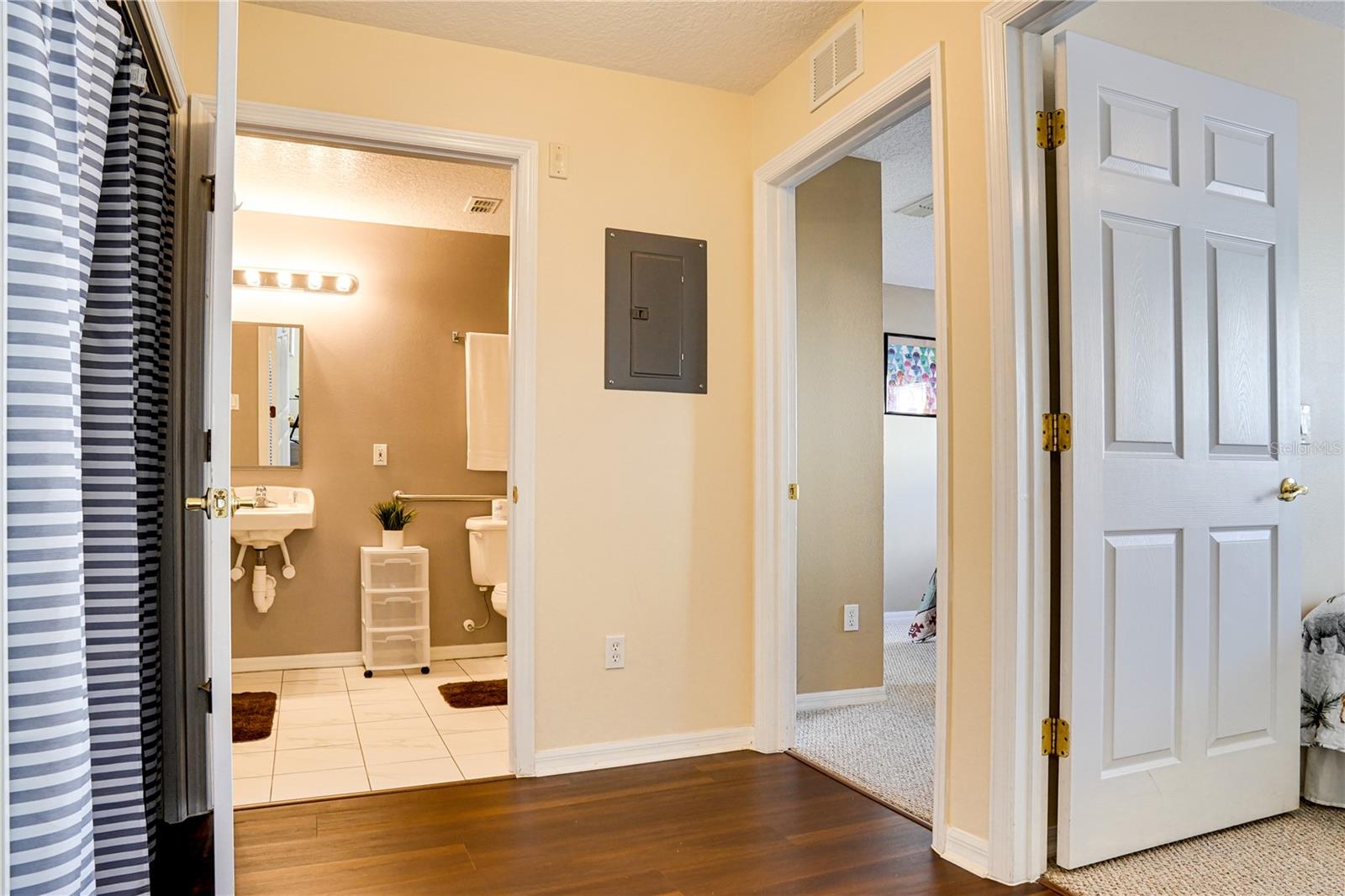 Image 22 of 33 For 8812 Grand Palms Circle A