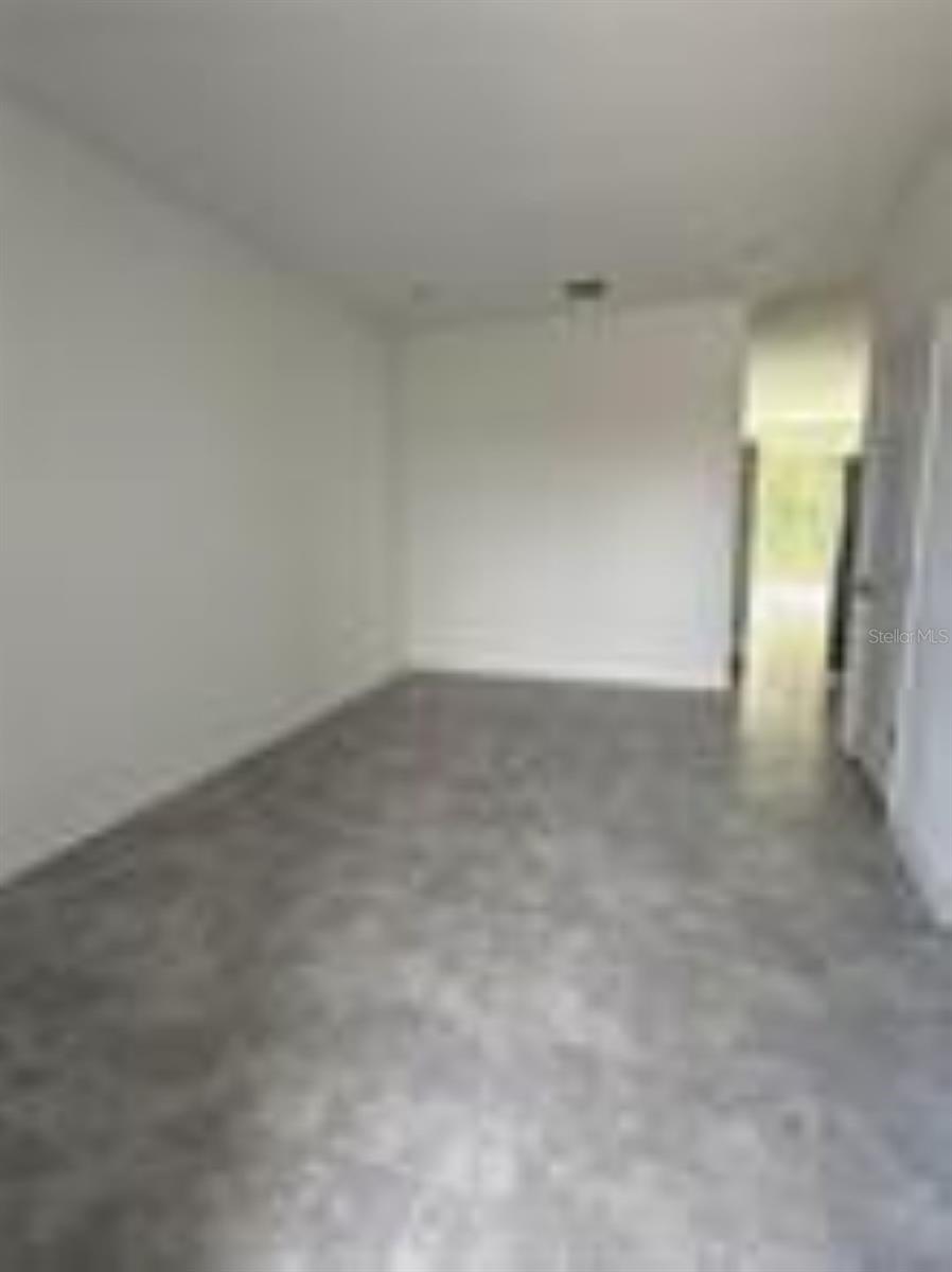 Image 8 of 9 For 7644 Stone Creek Trail