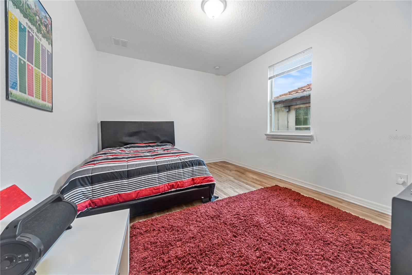 Image 23 of 38 For 8767 Iron Mountain Trail