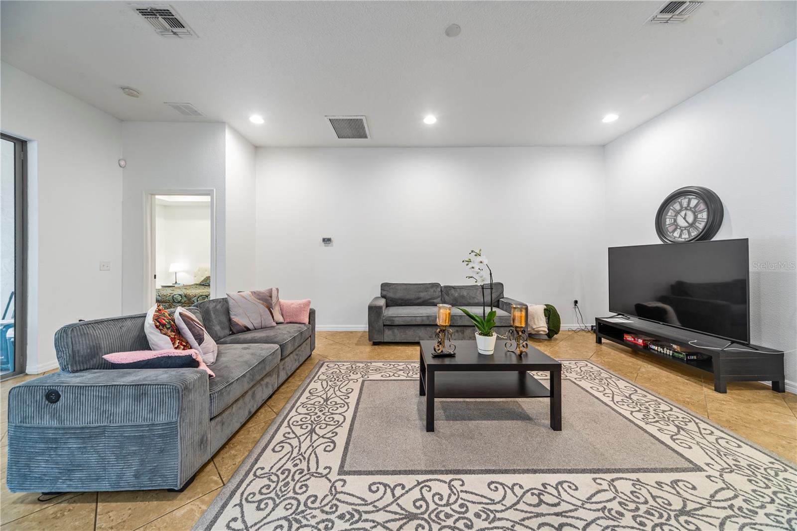 Image 9 of 38 For 8767 Iron Mountain Trail