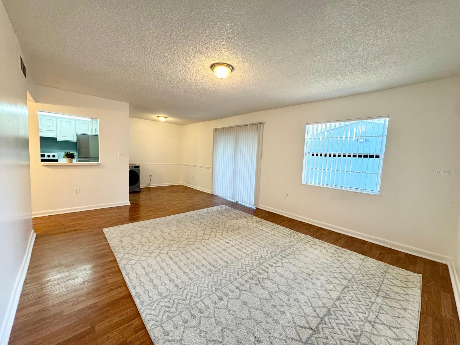 Image 4 of 25 For 2535 Alafaya Trail 68