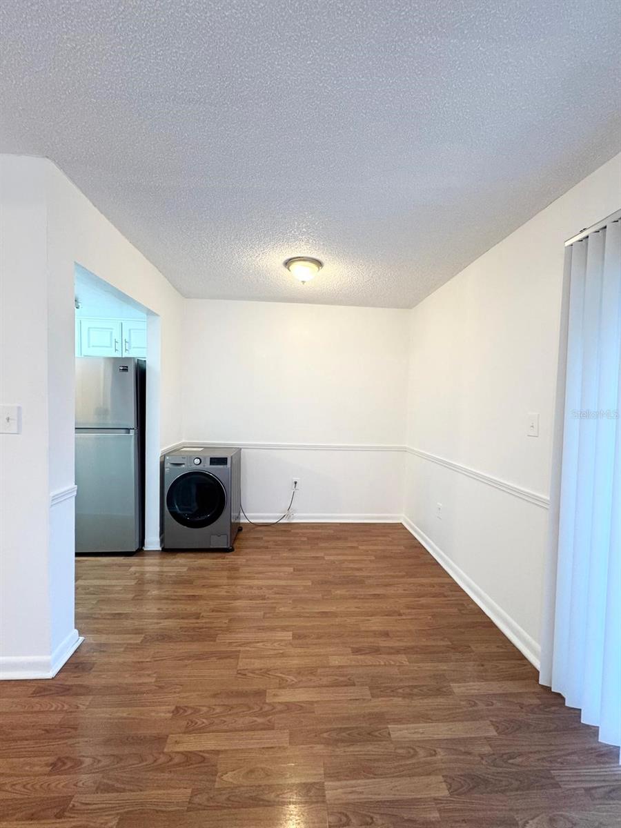 Image 8 of 25 For 2535 Alafaya Trail 68