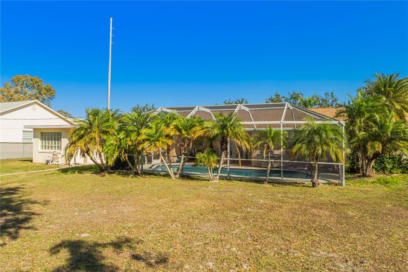 Image 13 of 51 For 1740 Neptune Road