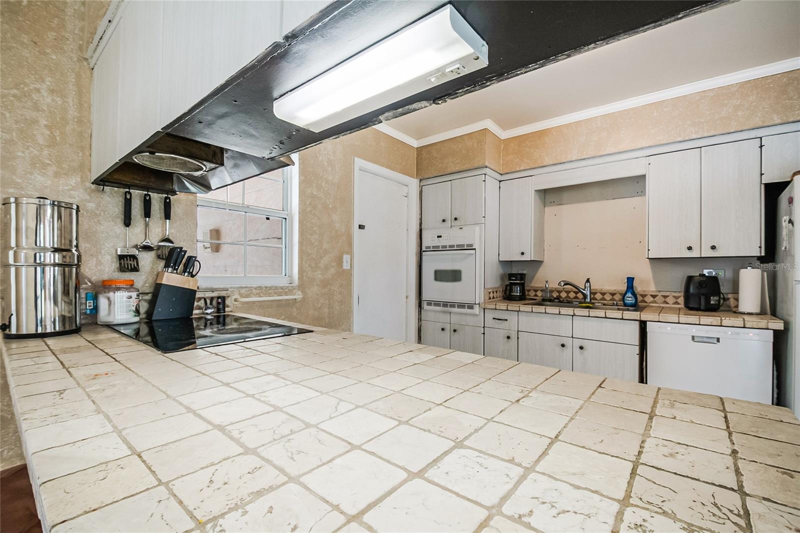 Image 27 of 51 For 1740 Neptune Road