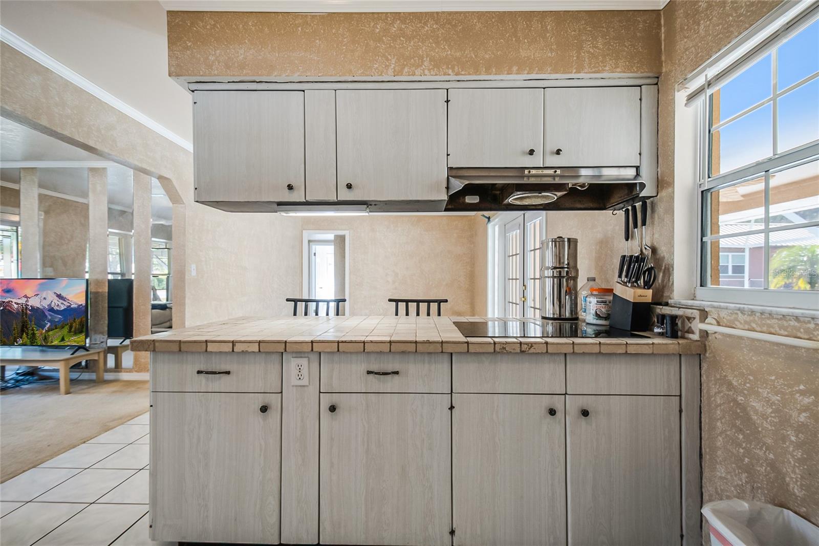 Image 28 of 51 For 1740 Neptune Road