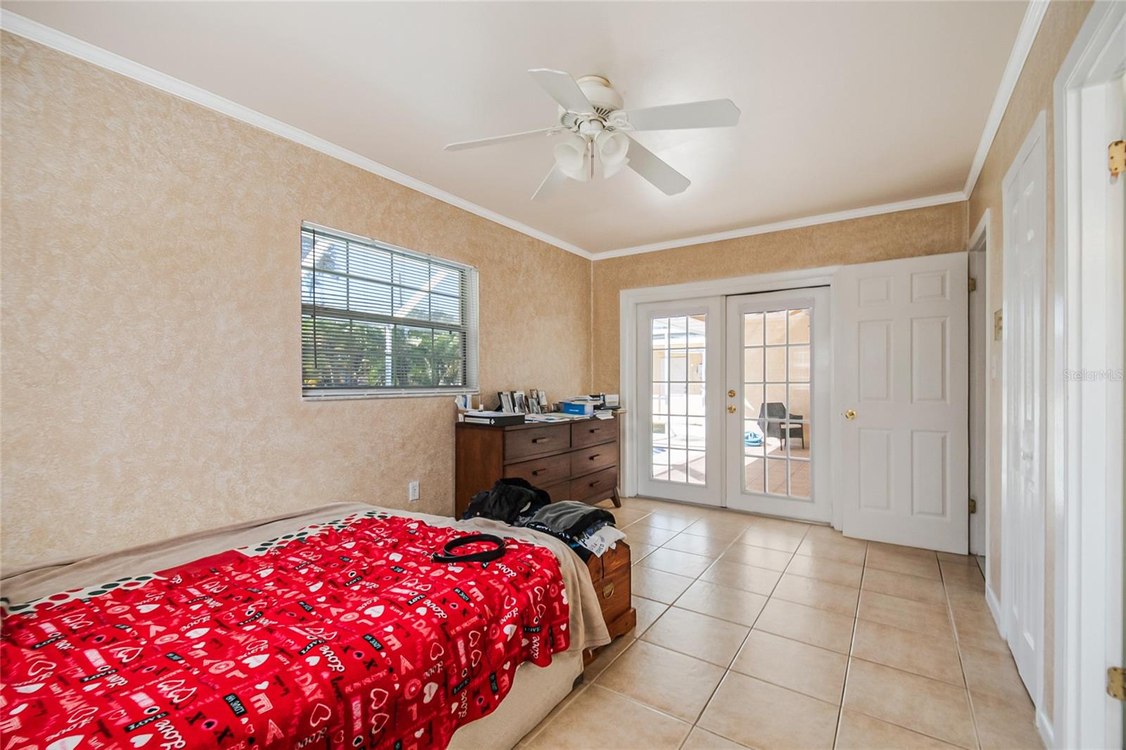 Image 35 of 51 For 1740 Neptune Road