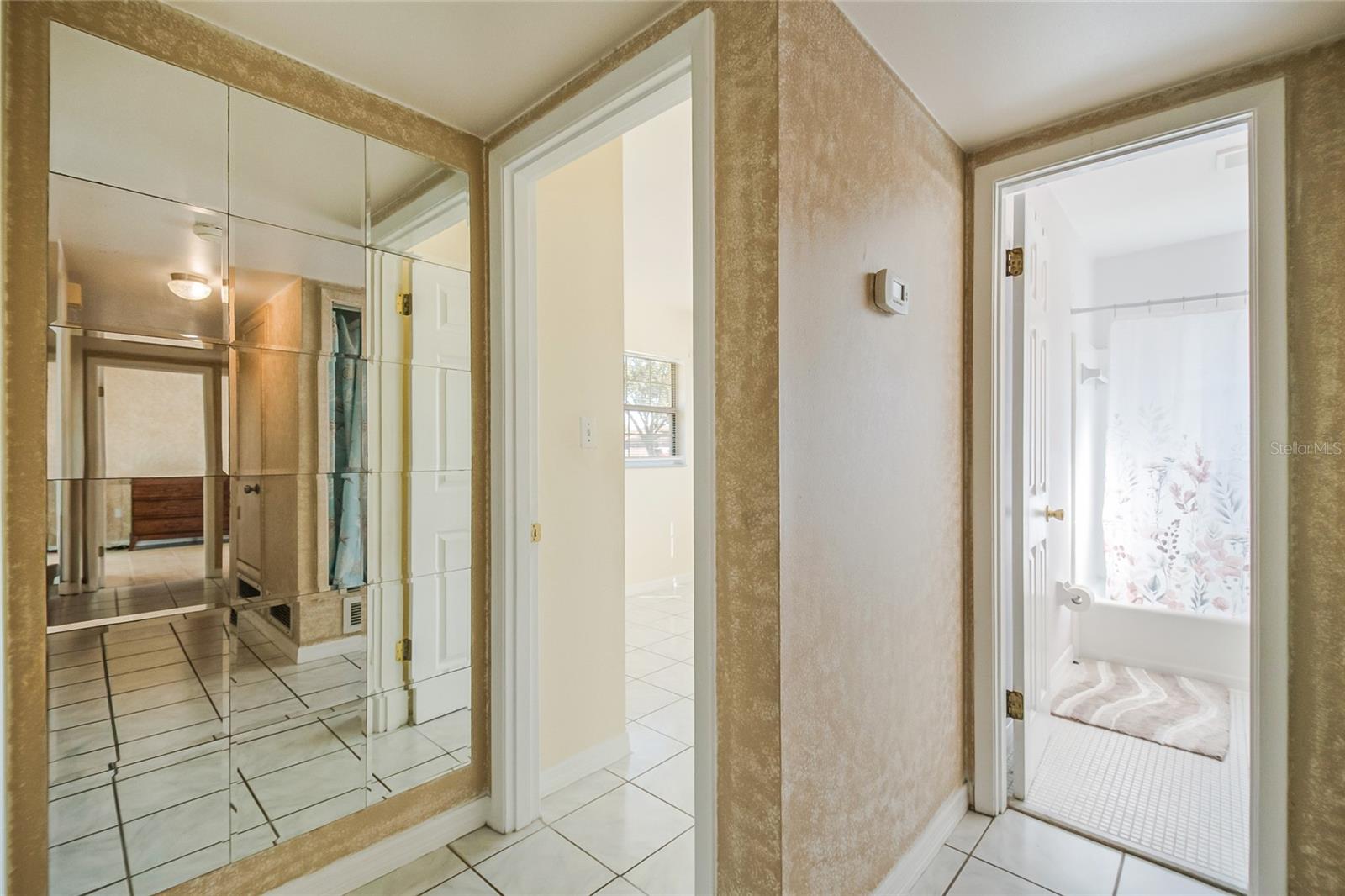 Image 37 of 51 For 1740 Neptune Road