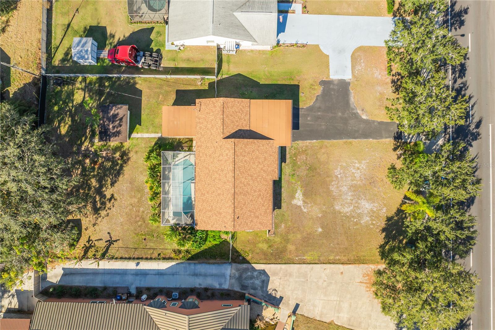 Image 4 of 51 For 1740 Neptune Road