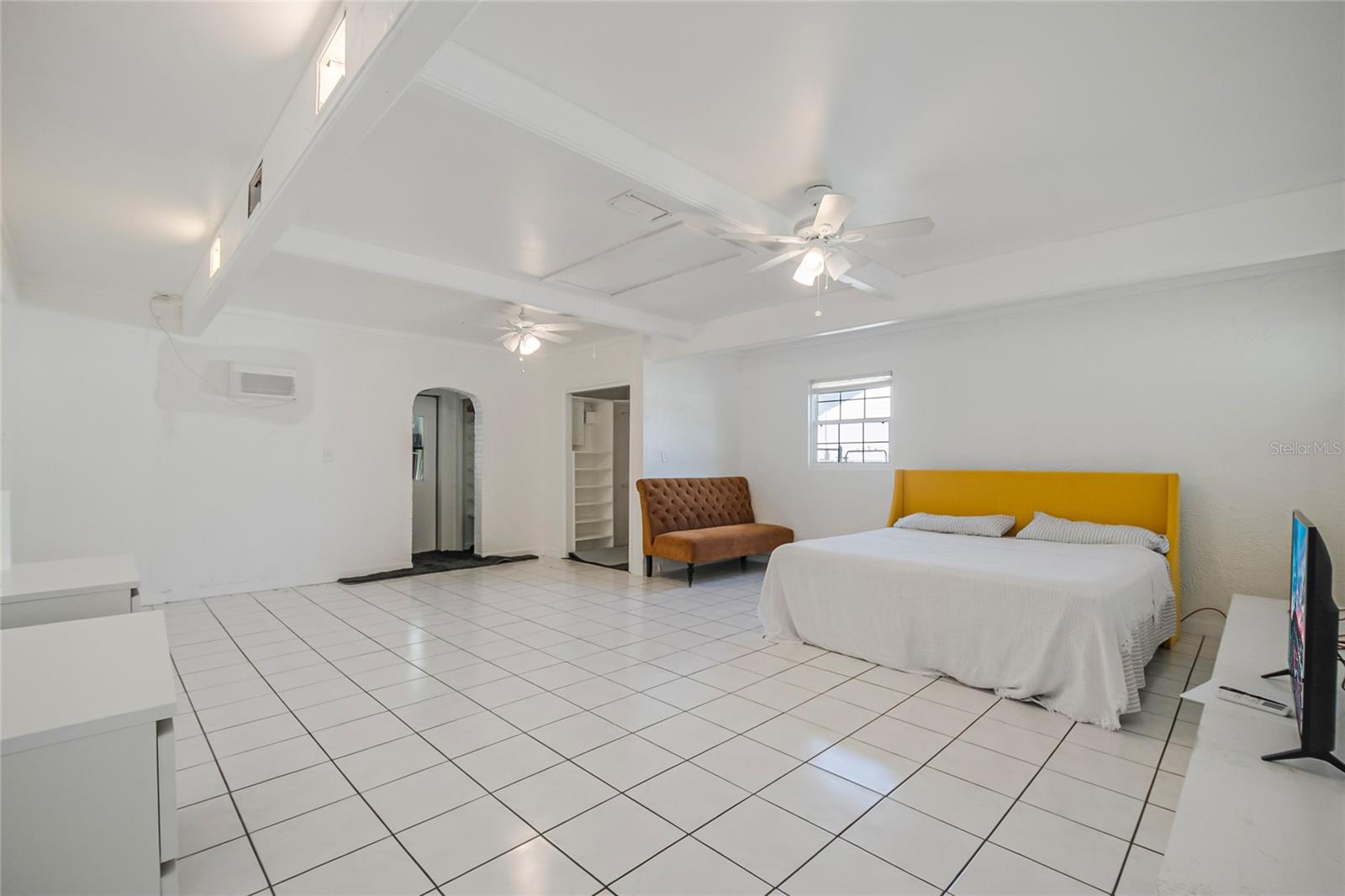 Image 47 of 51 For 1740 Neptune Road