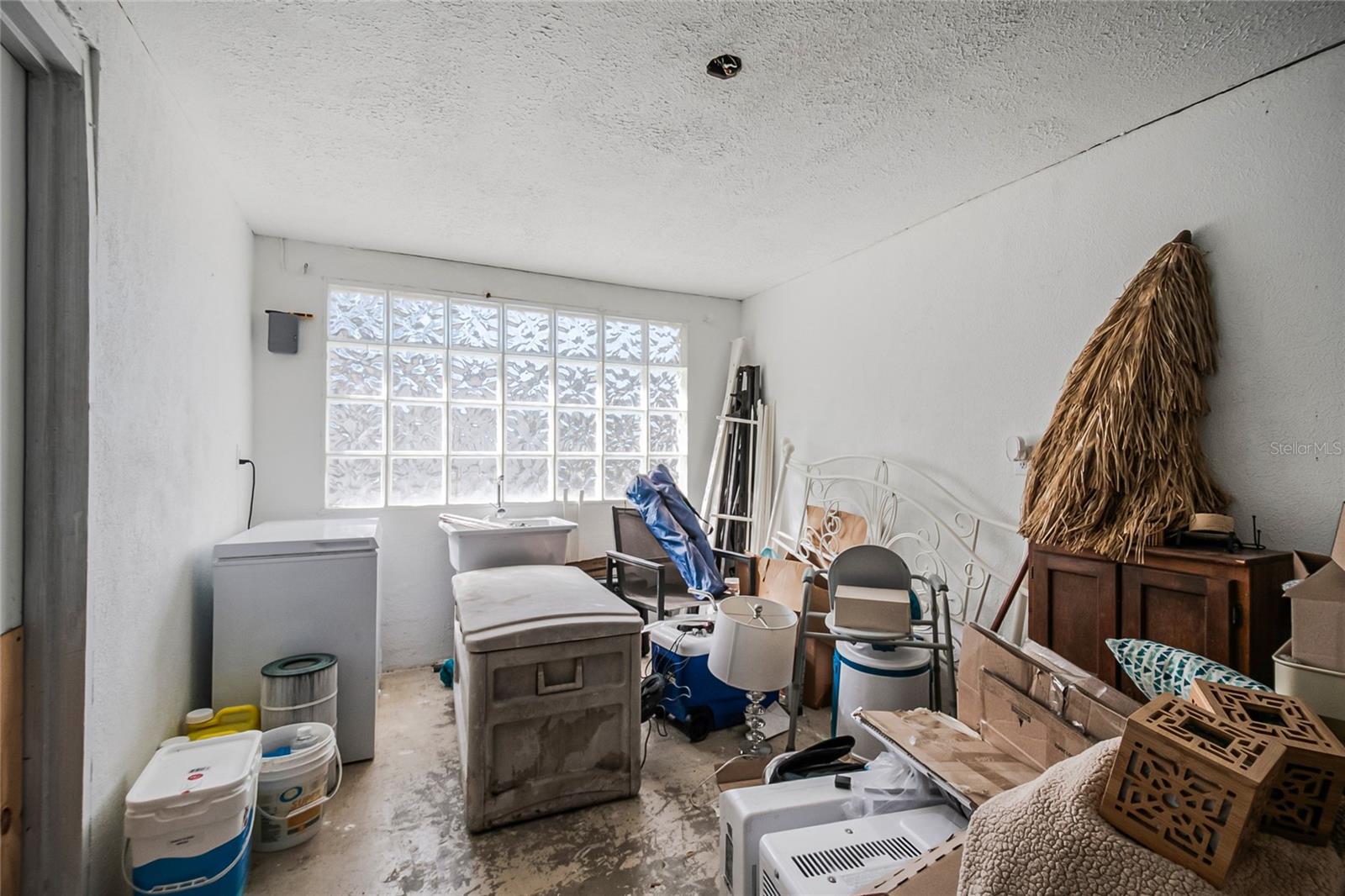 Image 48 of 51 For 1740 Neptune Road