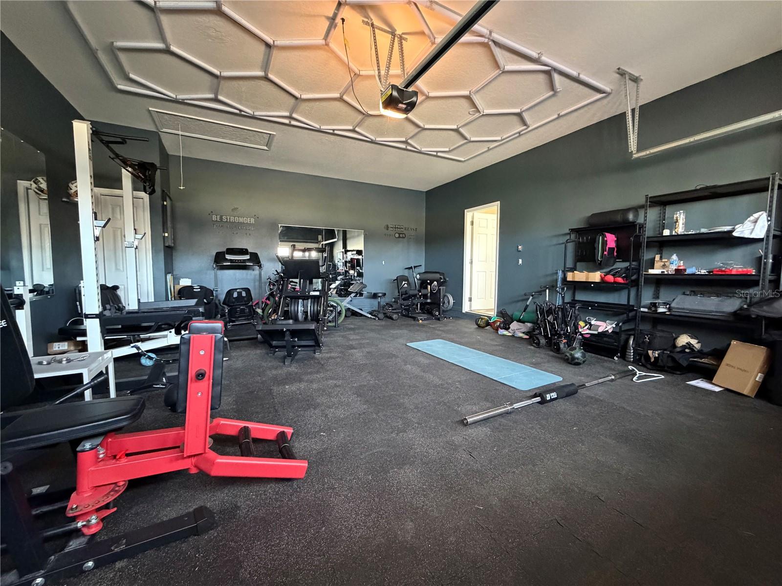 Image 12 of 25 For 2422 Riverbank Cove