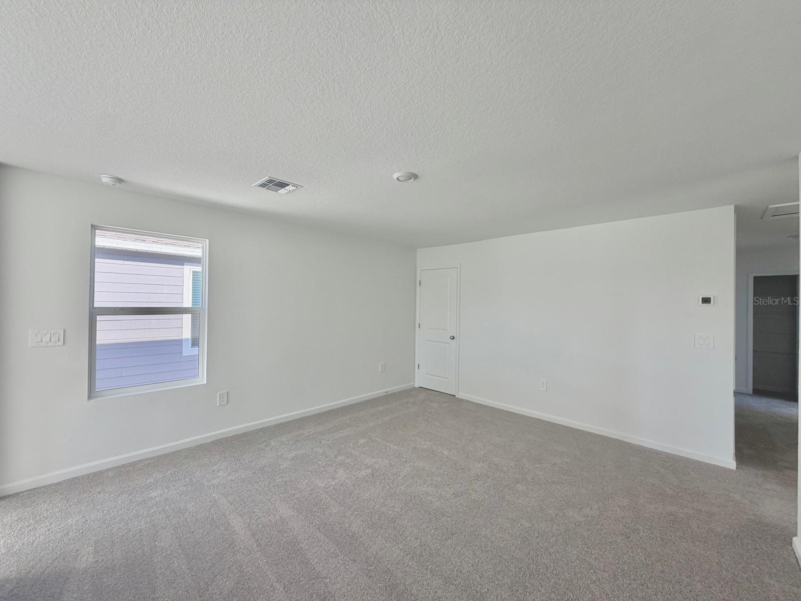 Image 18 of 27 For 1547 Jessica Boulevard