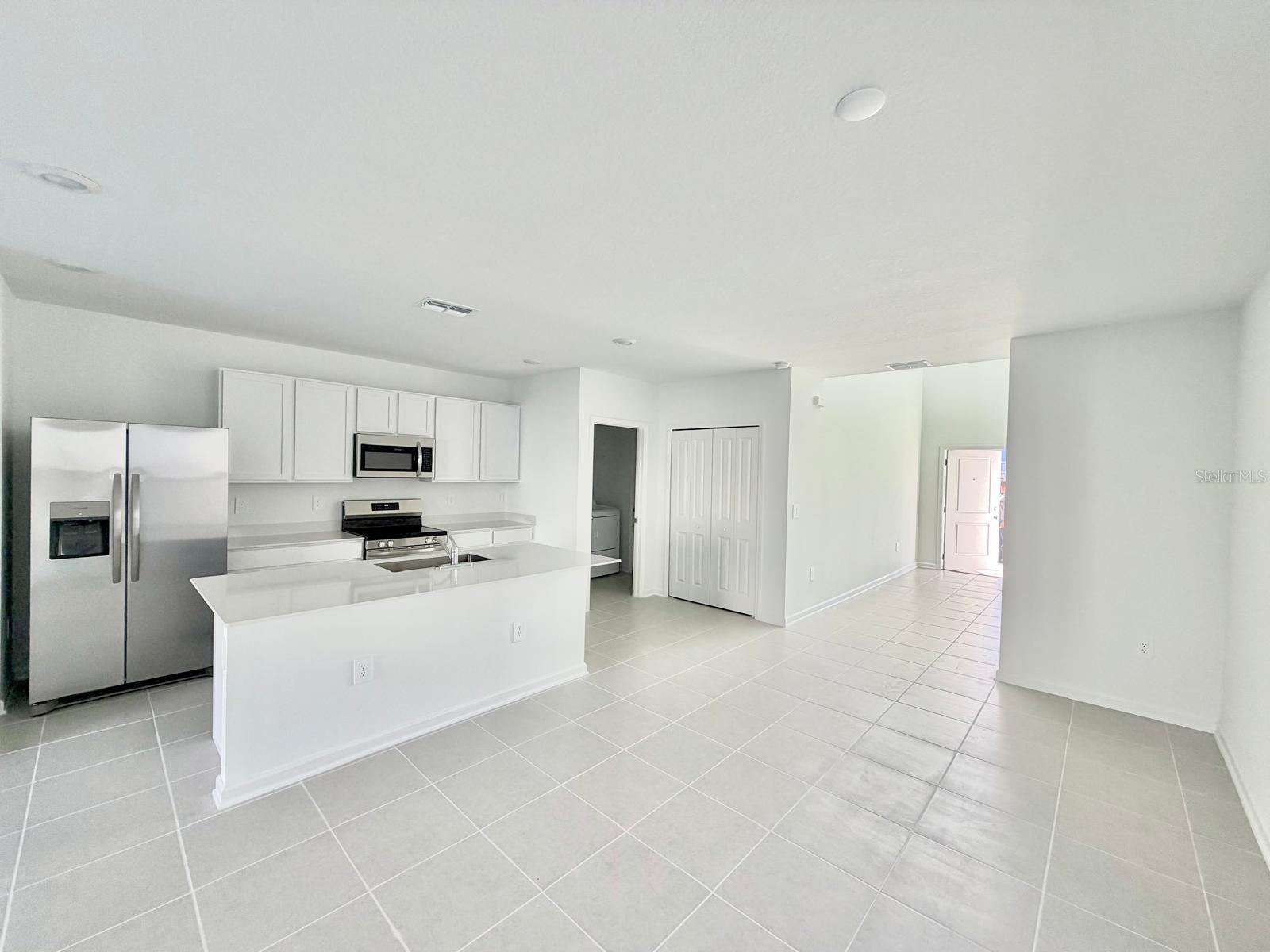 Image 8 of 27 For 1547 Jessica Boulevard