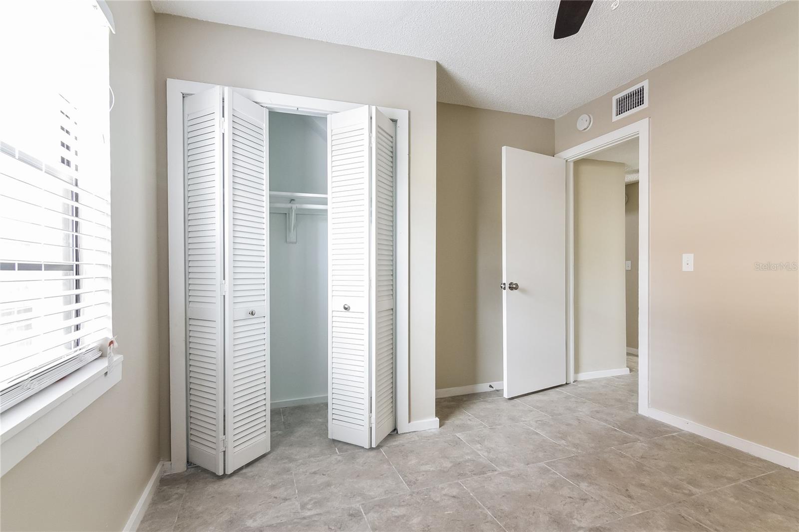 Image 13 of 15 For 3211 Timberline Road