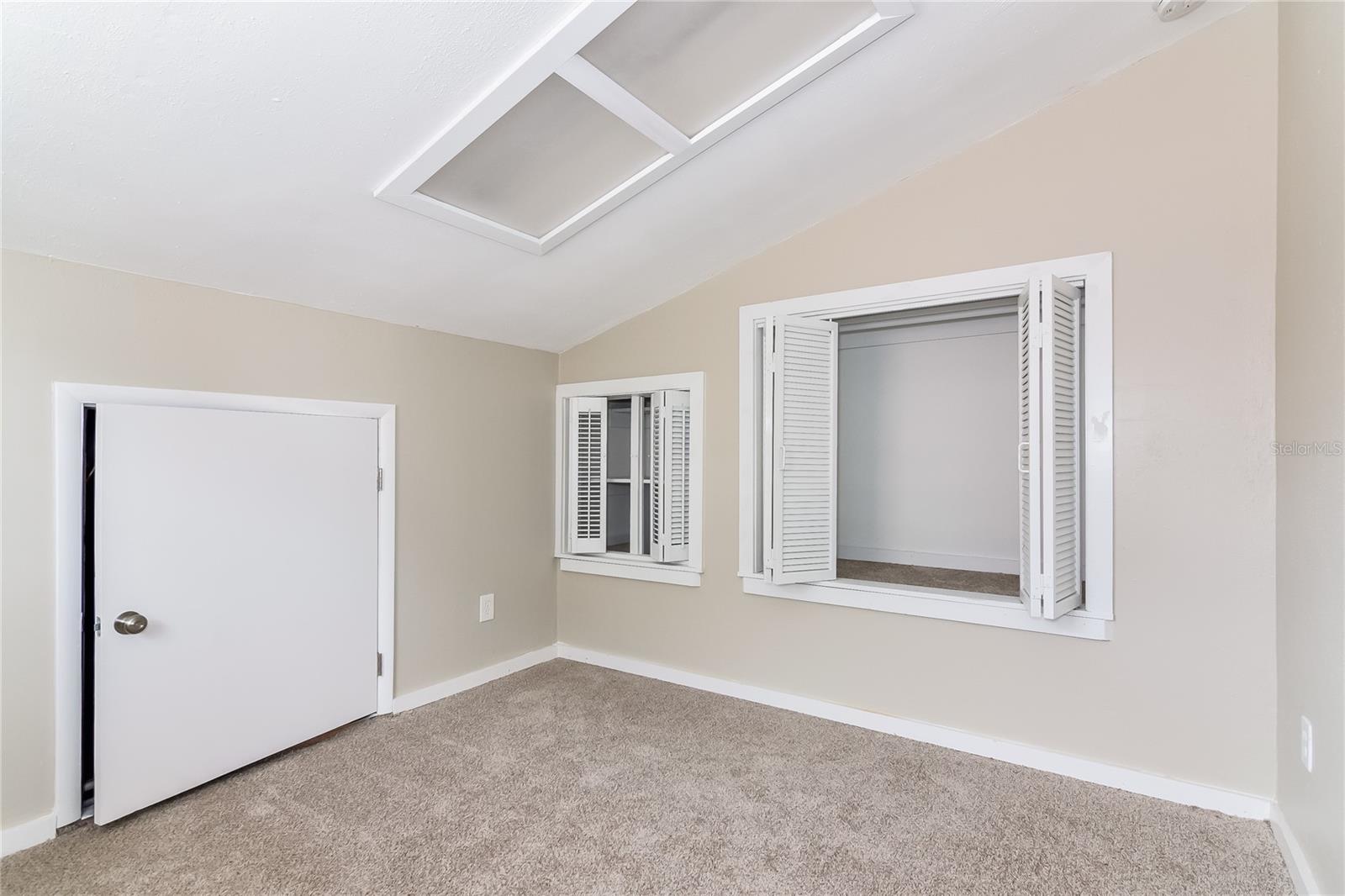 Image 9 of 15 For 3211 Timberline Road