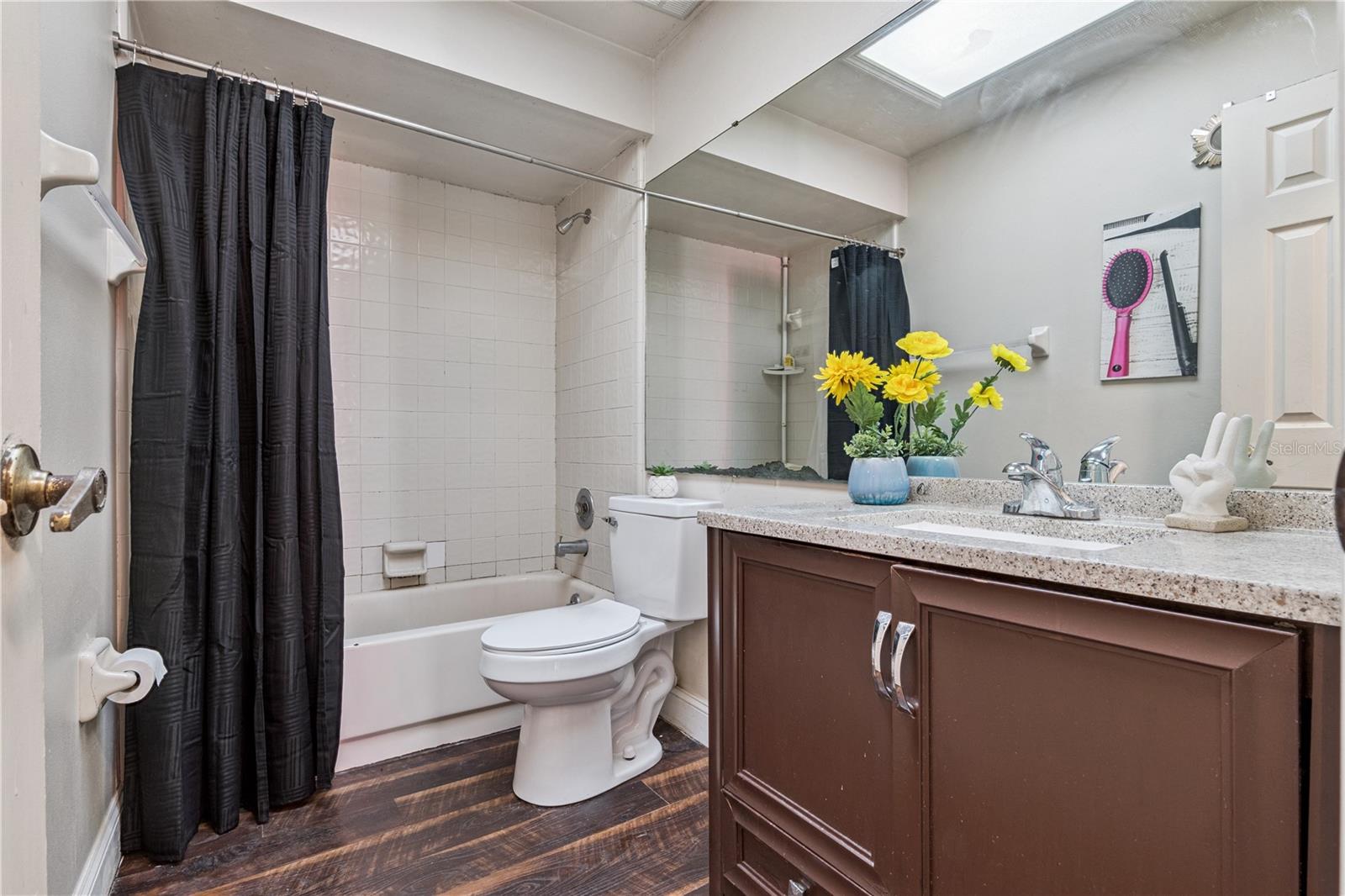 Image 26 of 35 For 8025 Marcella Drive