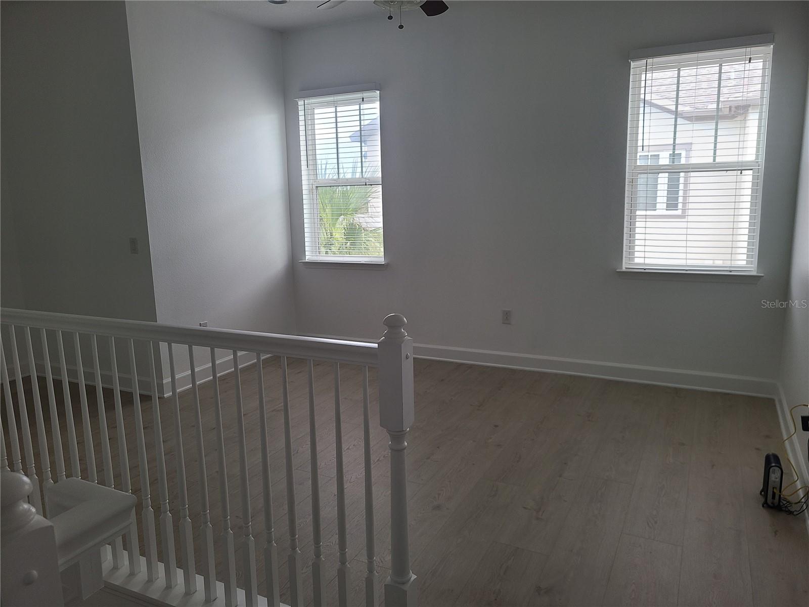 Image 19 of 42 For 13825 Benavente Avenue