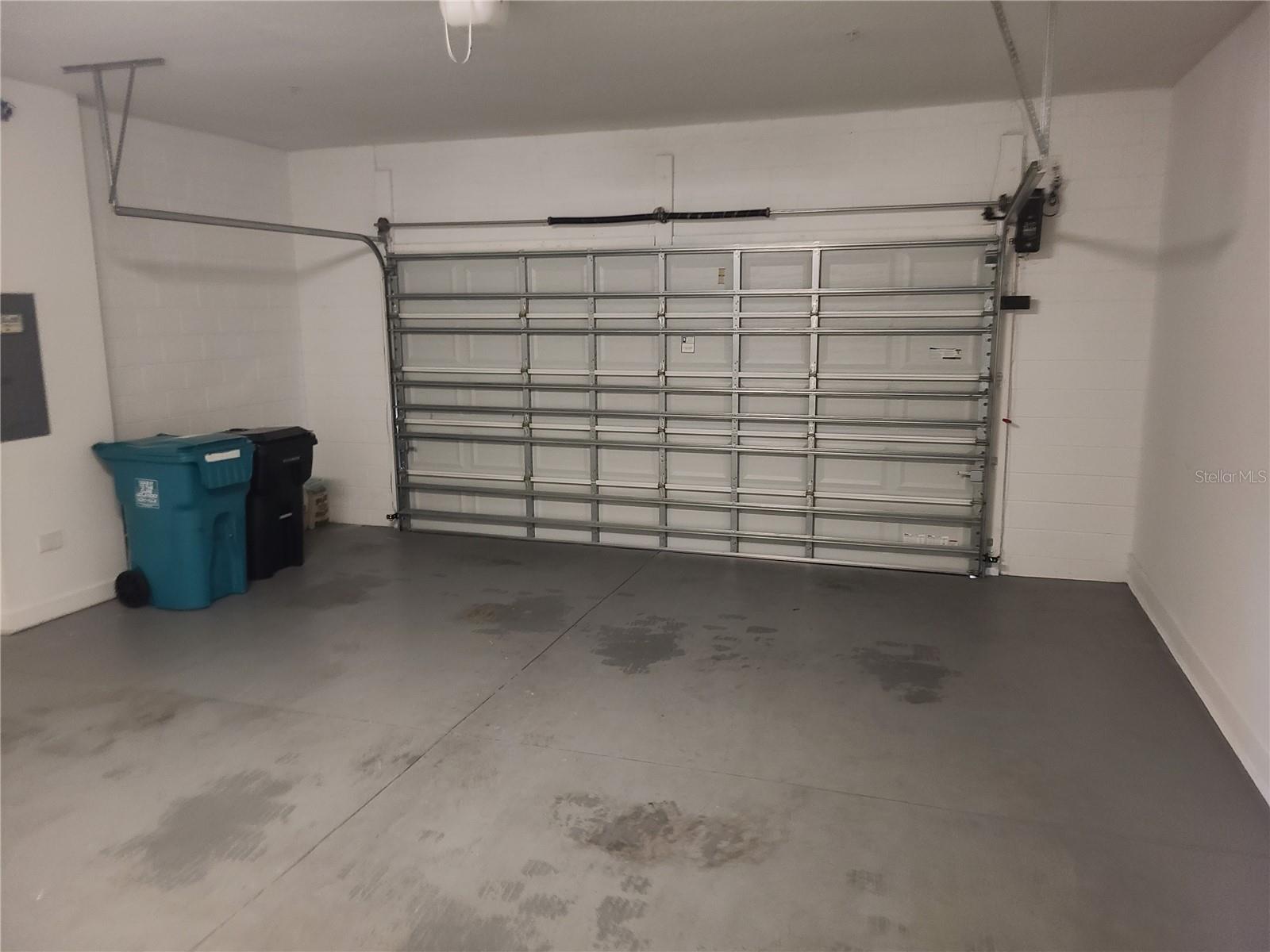 Image 25 of 42 For 13825 Benavente Avenue