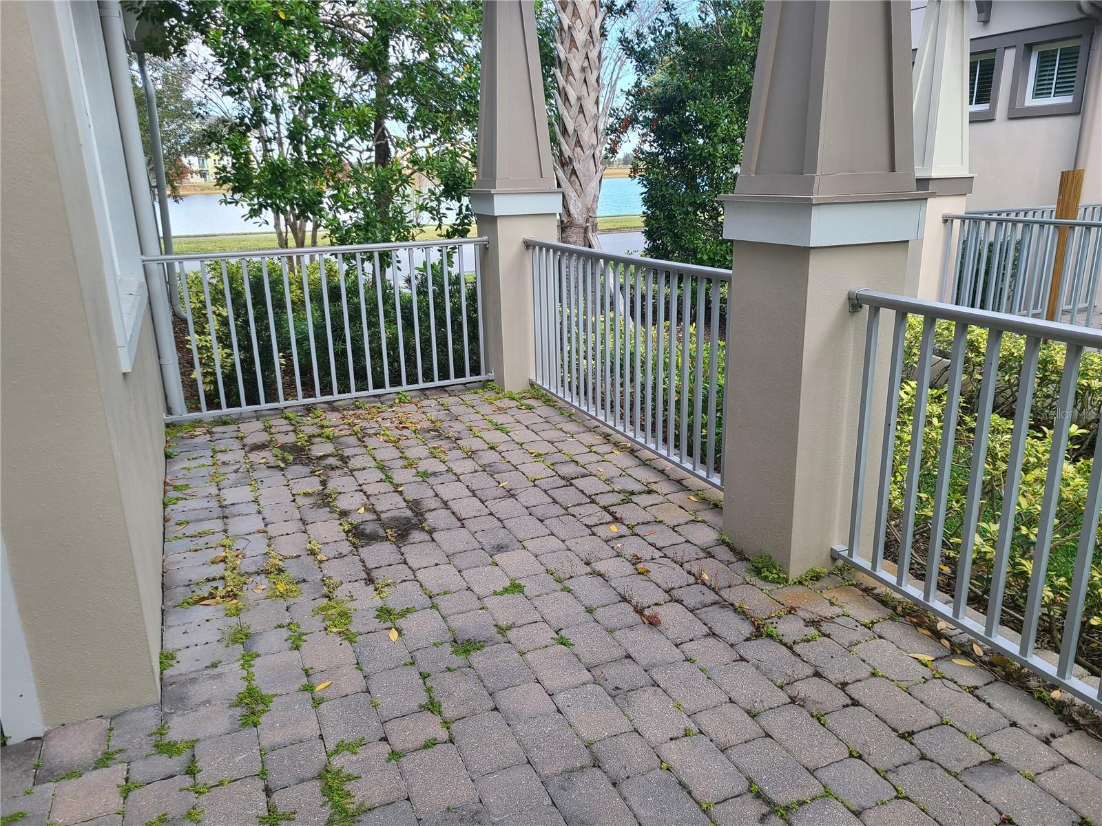 Image 26 of 42 For 13825 Benavente Avenue