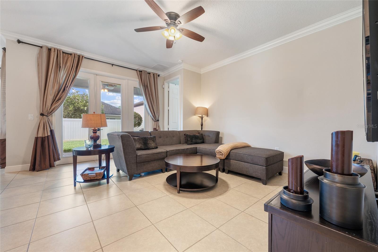 Image 13 of 35 For 4436 Azure Isle Way