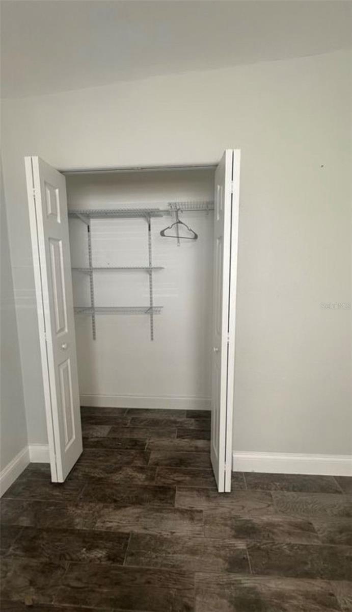 Image 10 of 17 For 974 Jamajo Boulevard