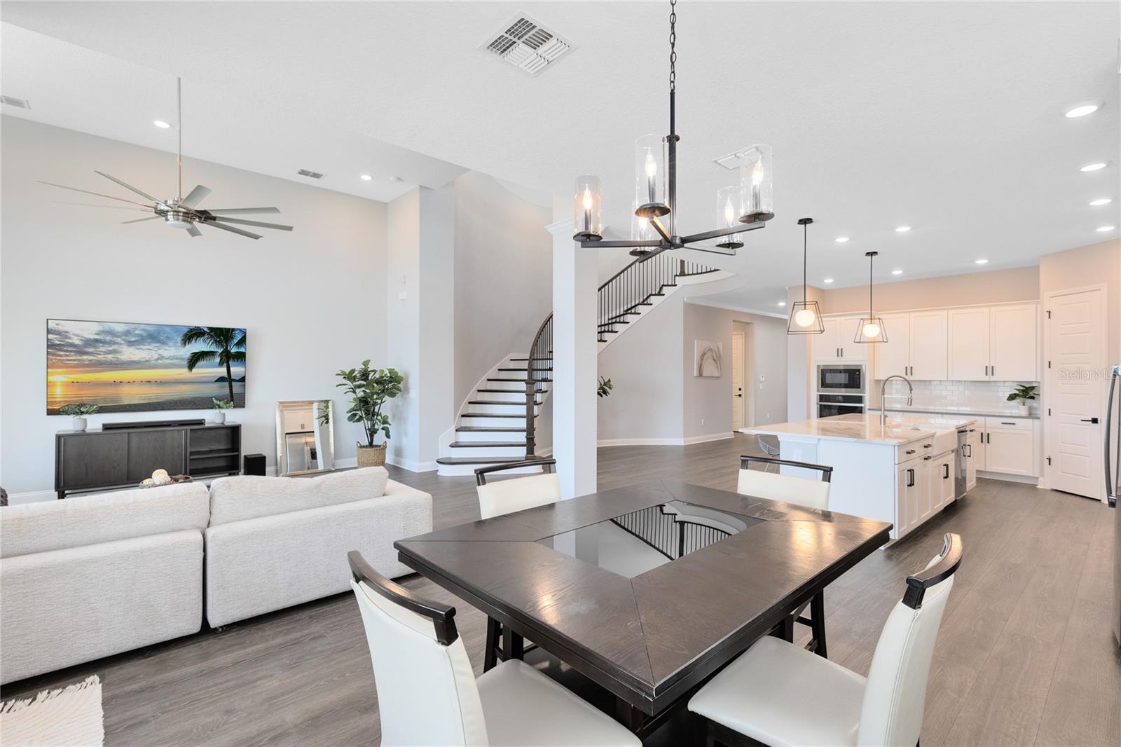 Image 12 of 58 For 14409 Walcott Avenue