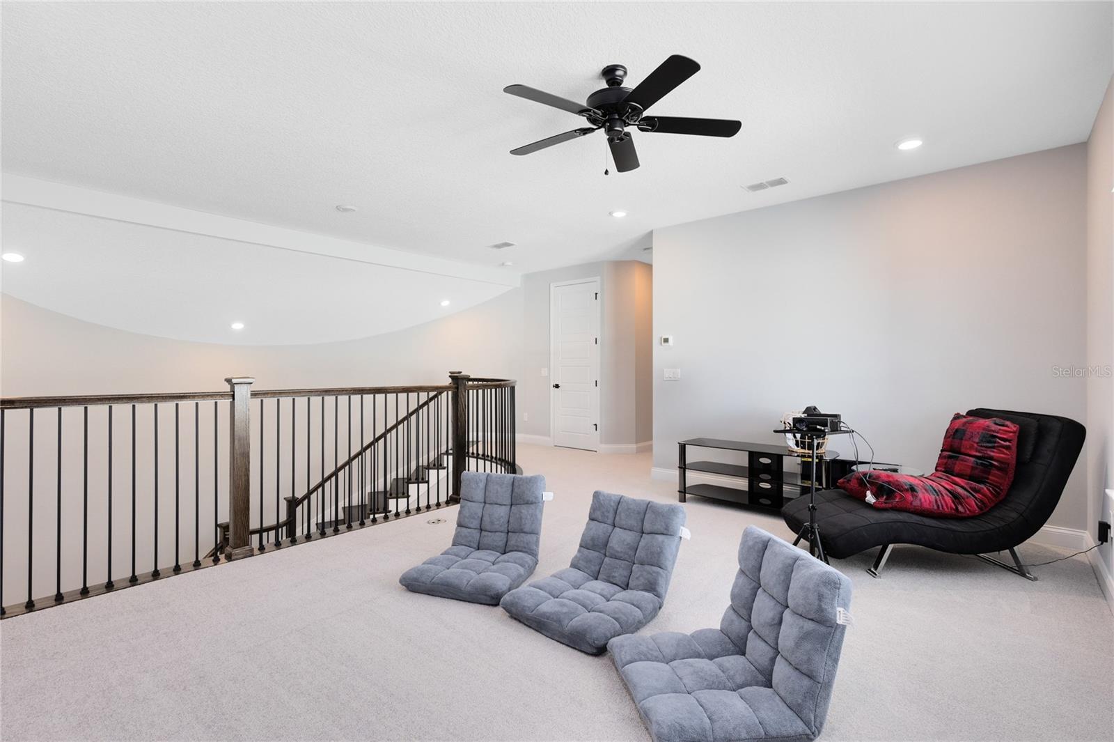 Image 29 of 58 For 14409 Walcott Avenue