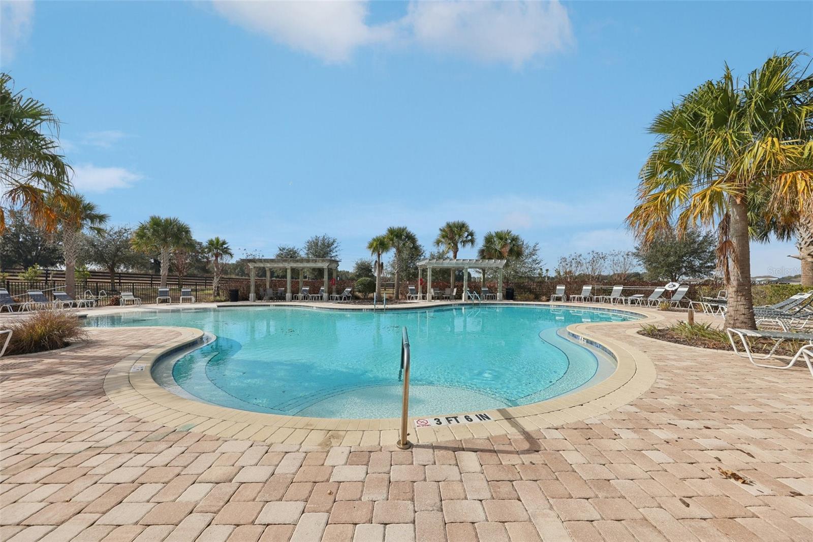 Image 25 of 26 For 6208 93rd Loop