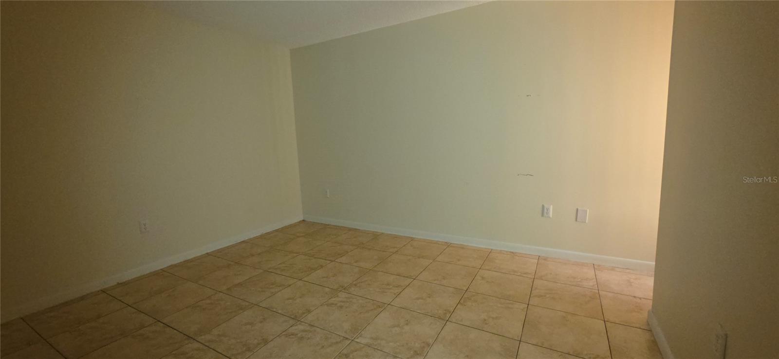 Image 12 of 25 For 630 Cranes Way 203