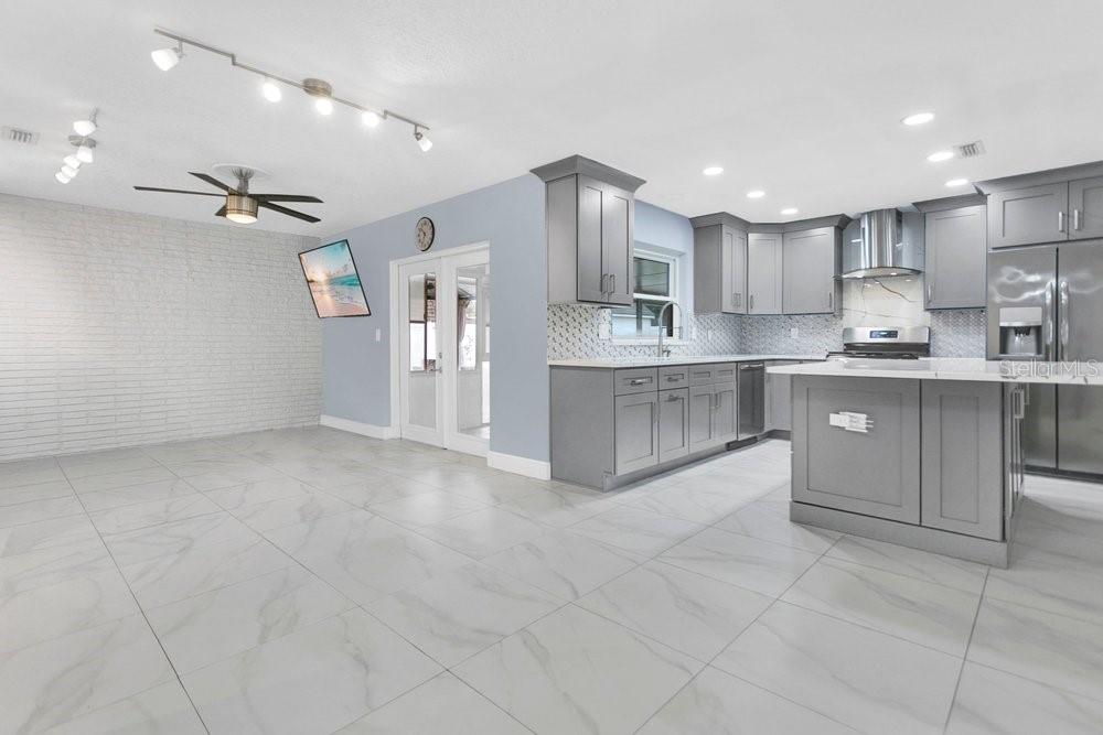 Image 12 of 45 For 2809 Casa Aloma Way