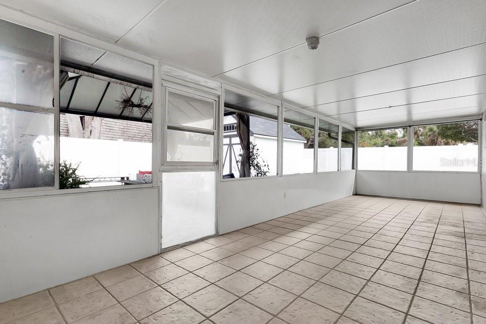 Image 20 of 45 For 2809 Casa Aloma Way