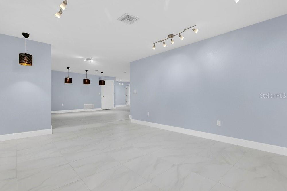 Image 6 of 45 For 2809 Casa Aloma Way