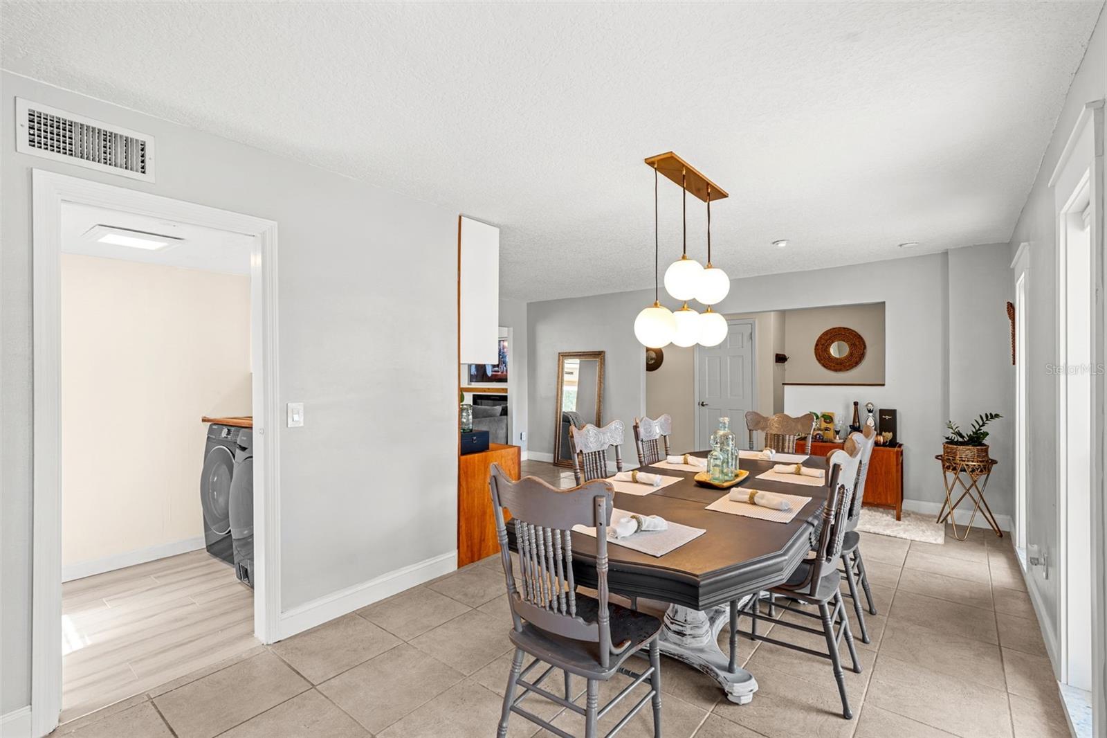 Image 11 of 39 For 150 Cherrywood Drive