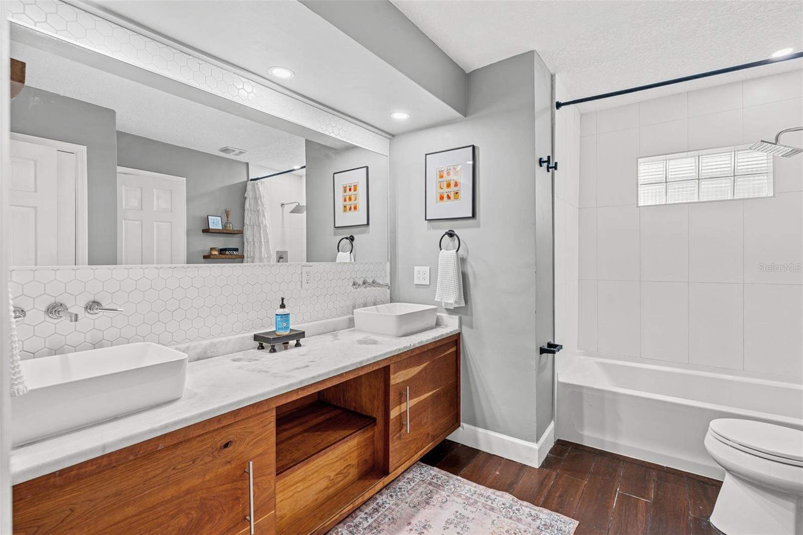 Image 20 of 39 For 150 Cherrywood Drive