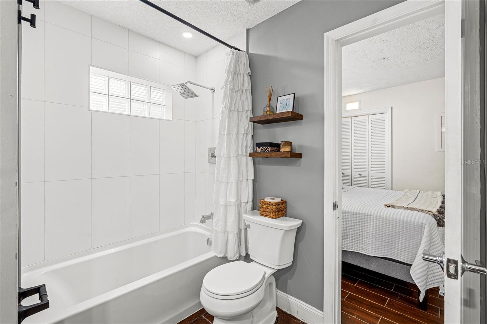 Image 21 of 39 For 150 Cherrywood Drive