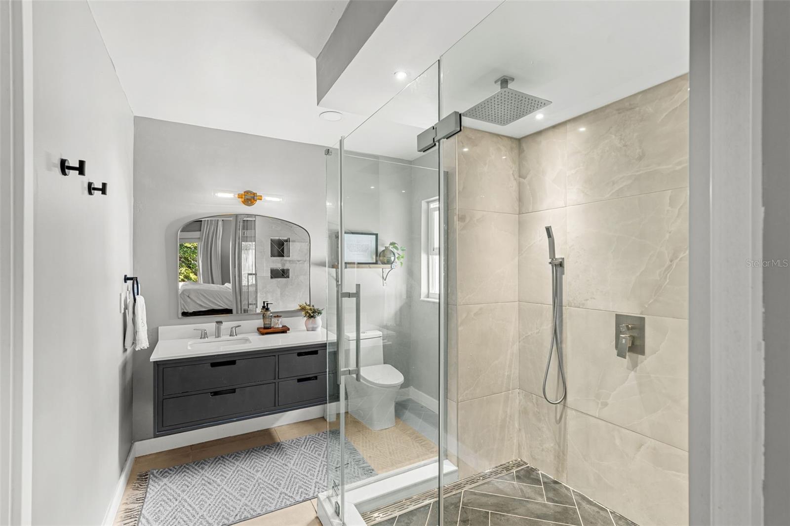 Image 5 of 39 For 150 Cherrywood Drive