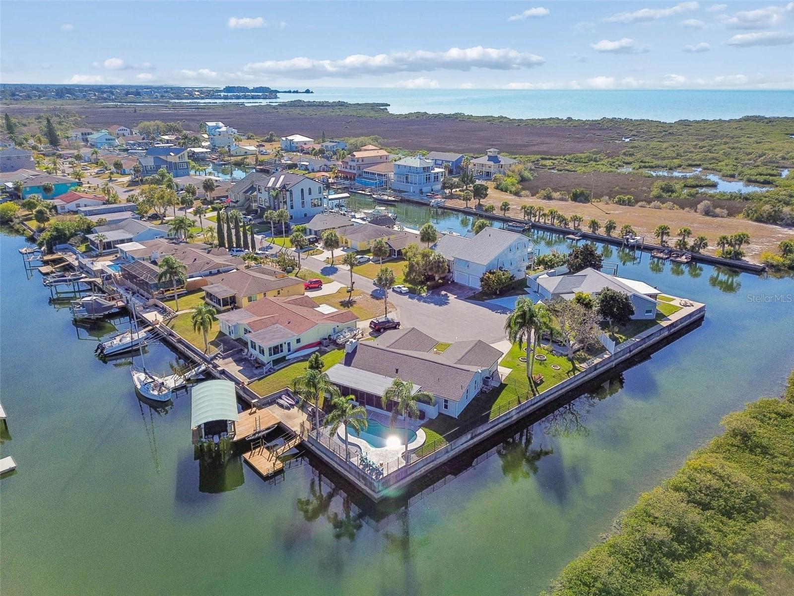 Image 2 of 100 For 15722 Donzi Drive