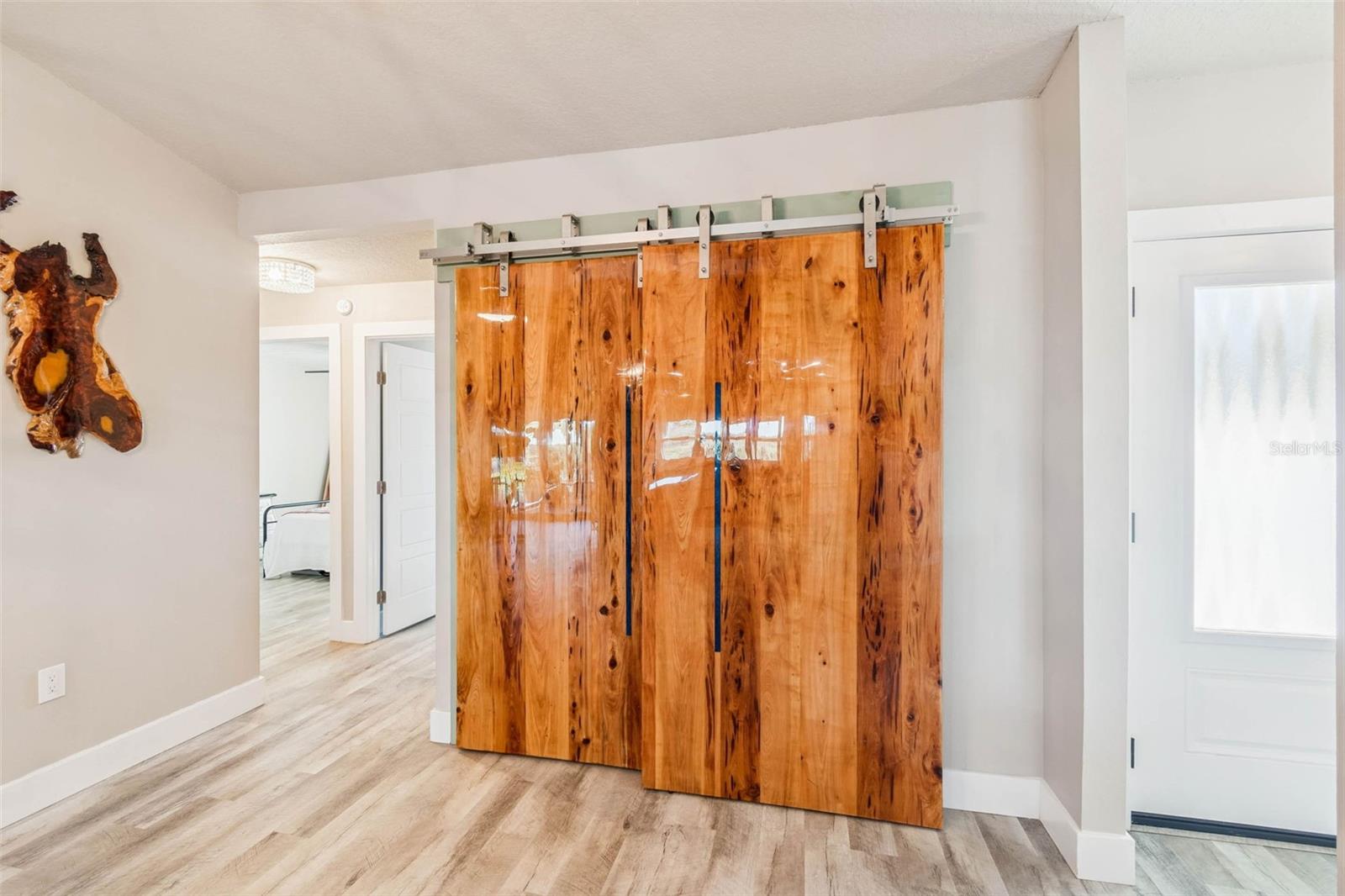 Image 21 of 100 For 15722 Donzi Drive