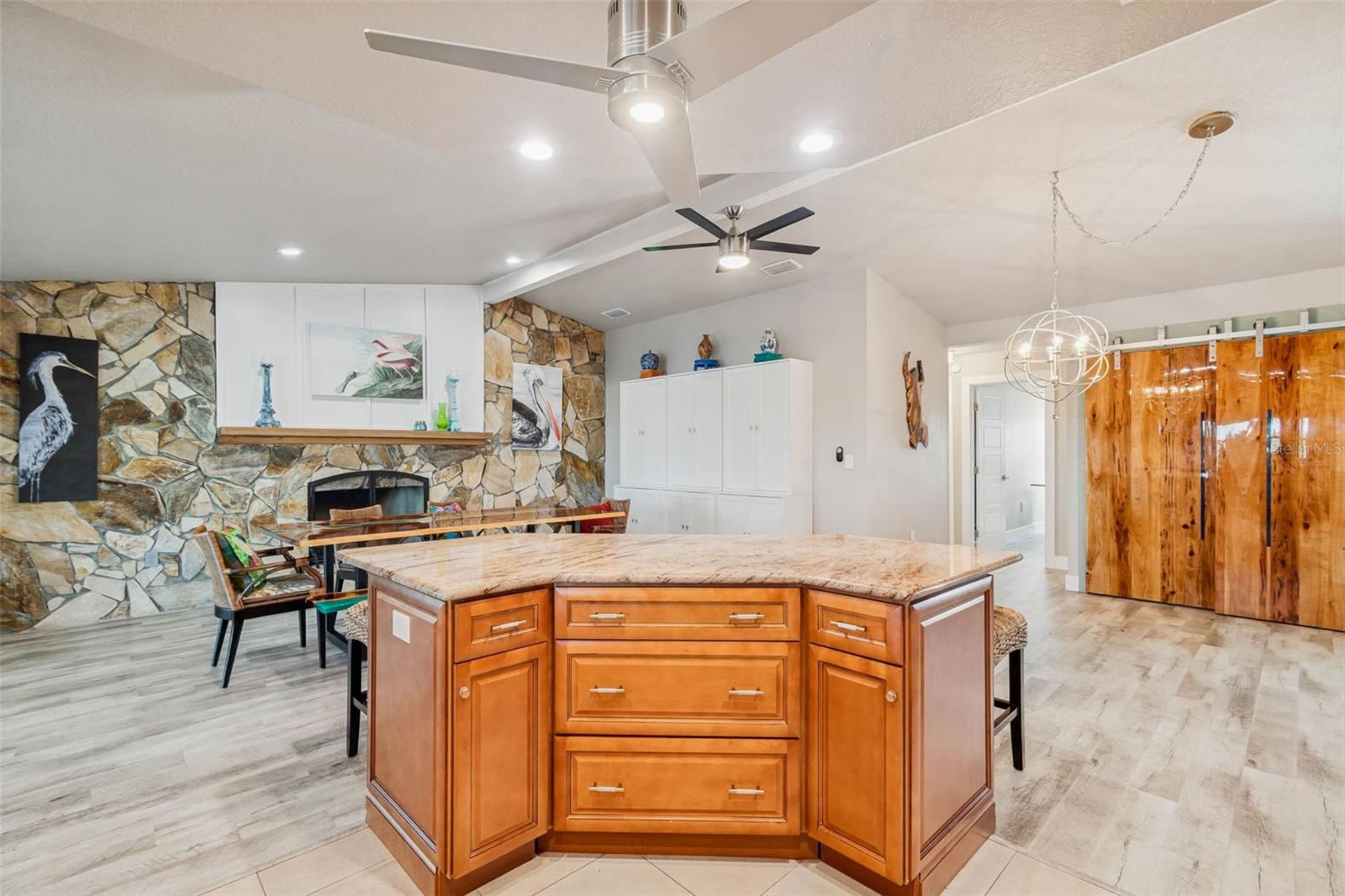 Image 30 of 100 For 15722 Donzi Drive