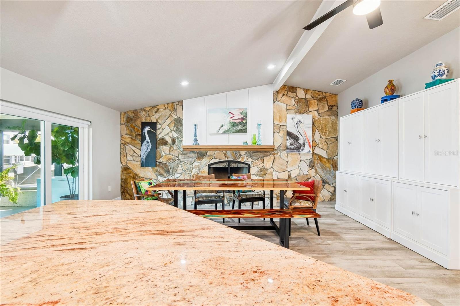 Image 32 of 100 For 15722 Donzi Drive