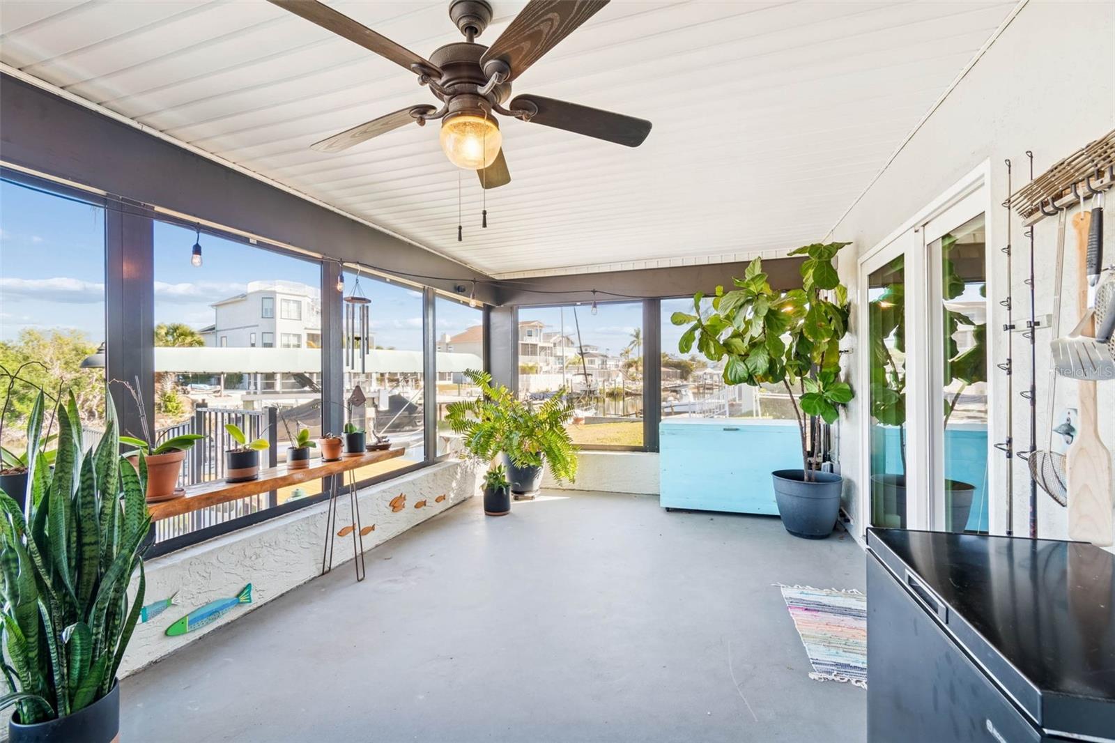 Image 58 of 100 For 15722 Donzi Drive