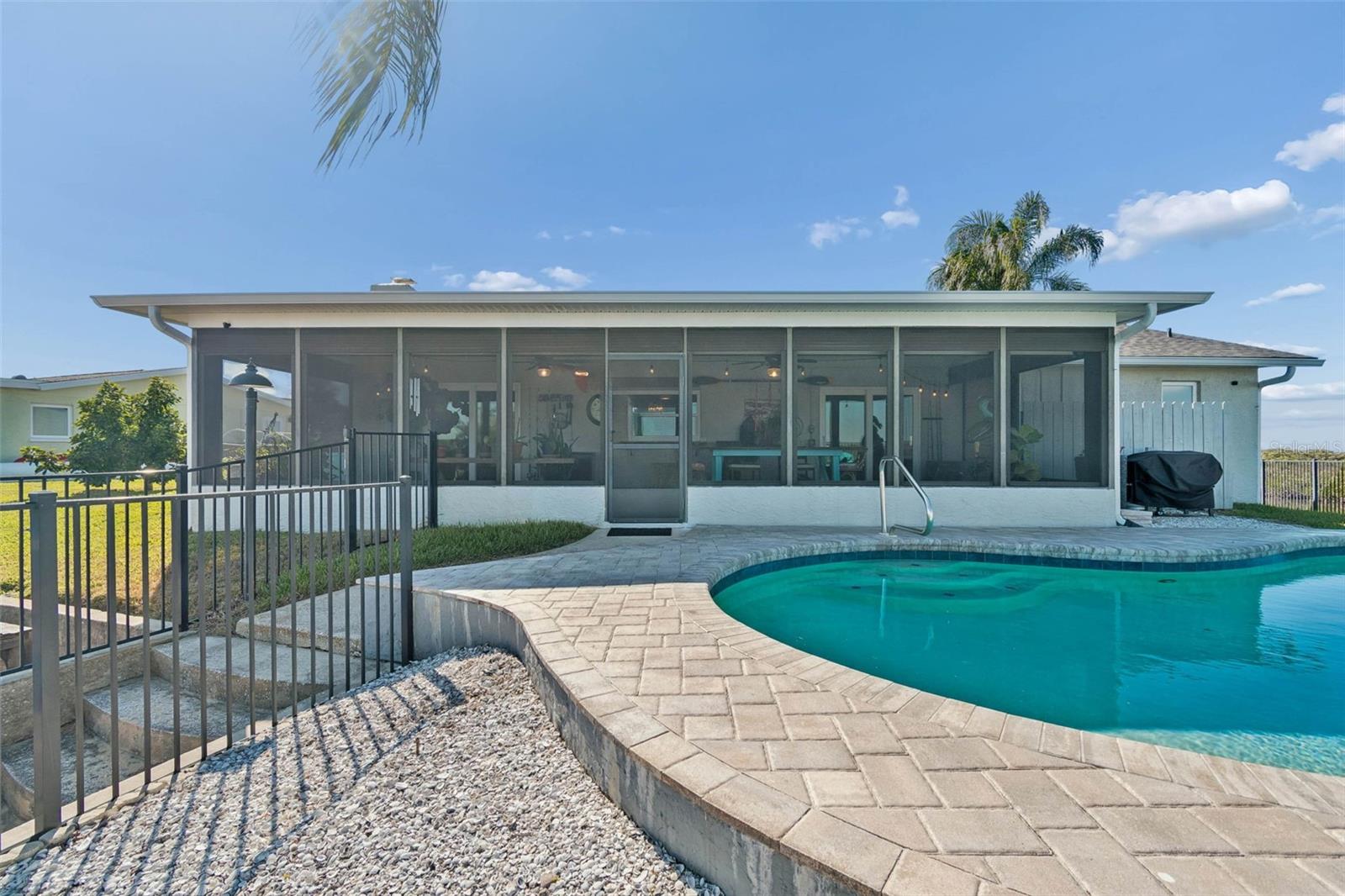 Image 66 of 100 For 15722 Donzi Drive