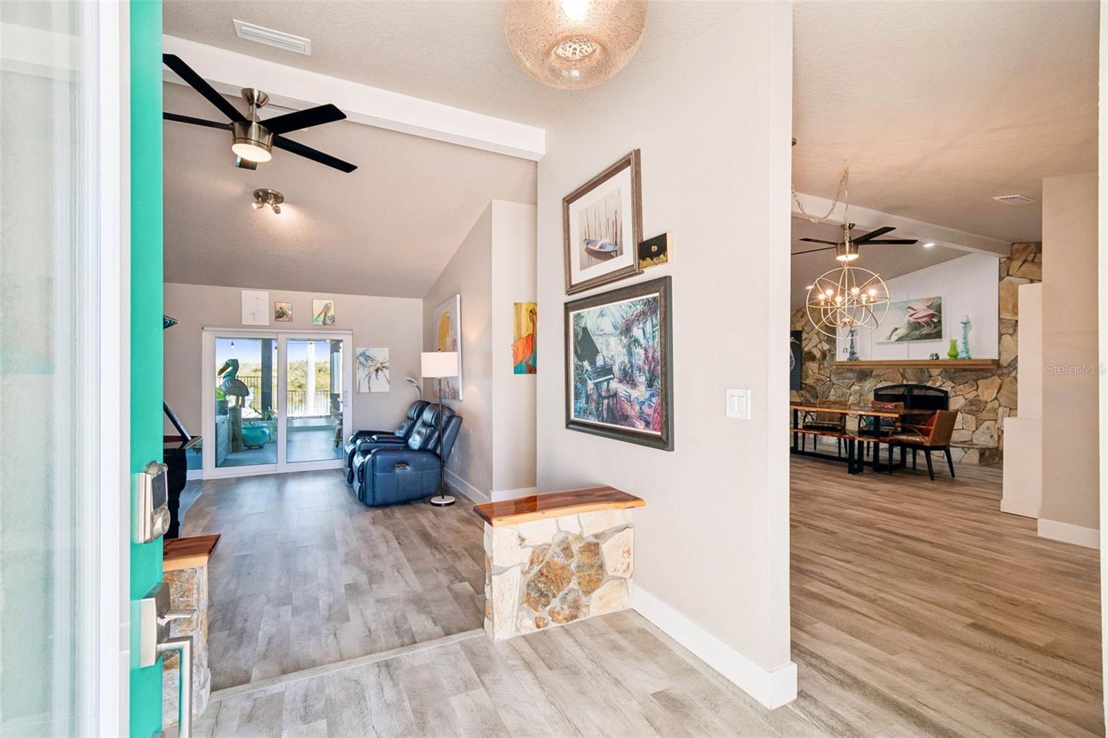 Image 9 of 100 For 15722 Donzi Drive