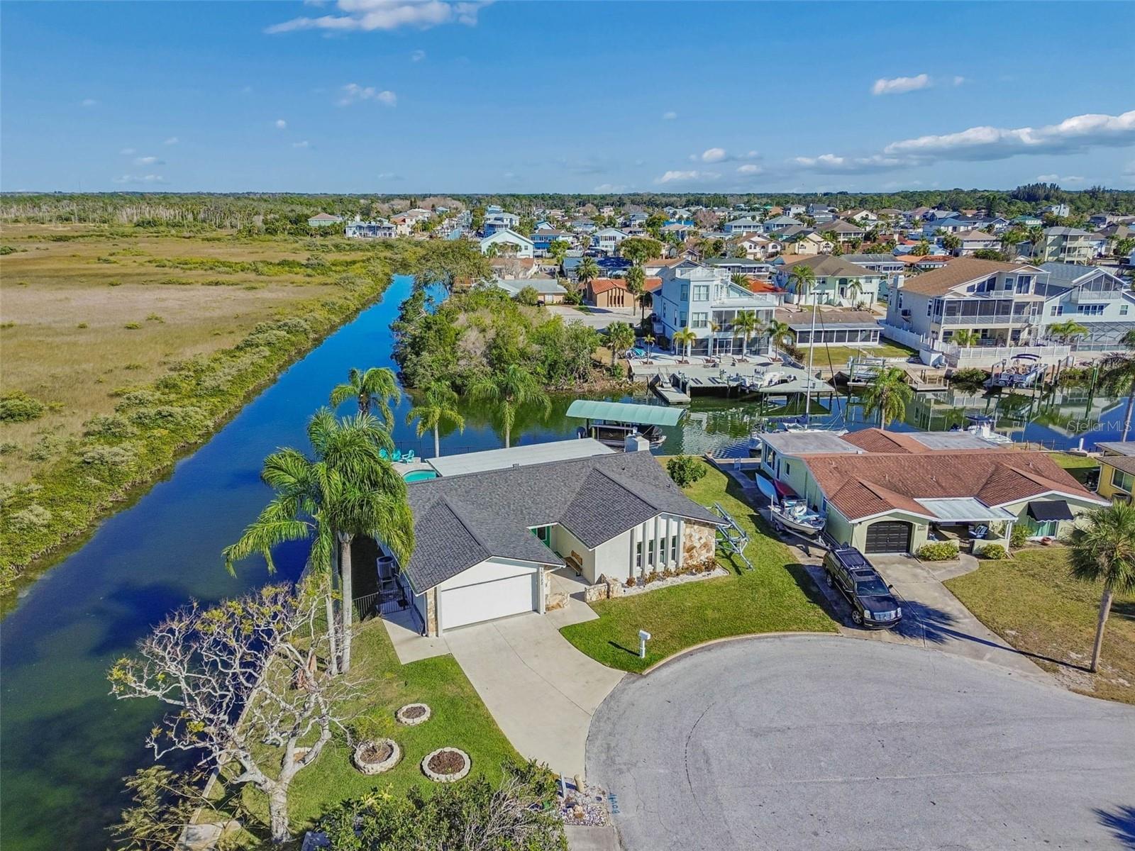 Image 92 of 100 For 15722 Donzi Drive