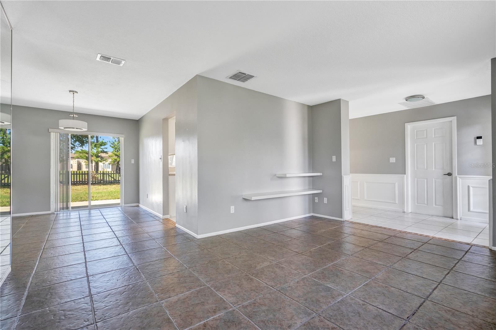 Image 2 of 19 For 111 Colyer Drive