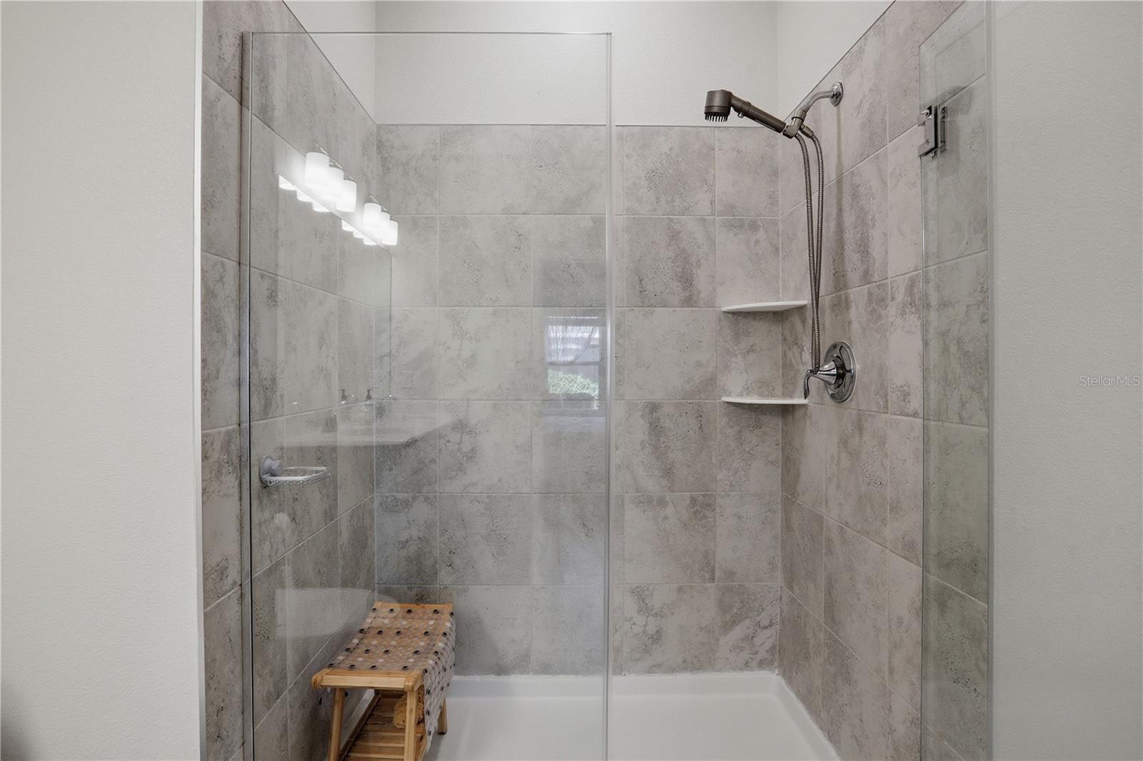 Image 20 of 49 For 3007 Caneel Street