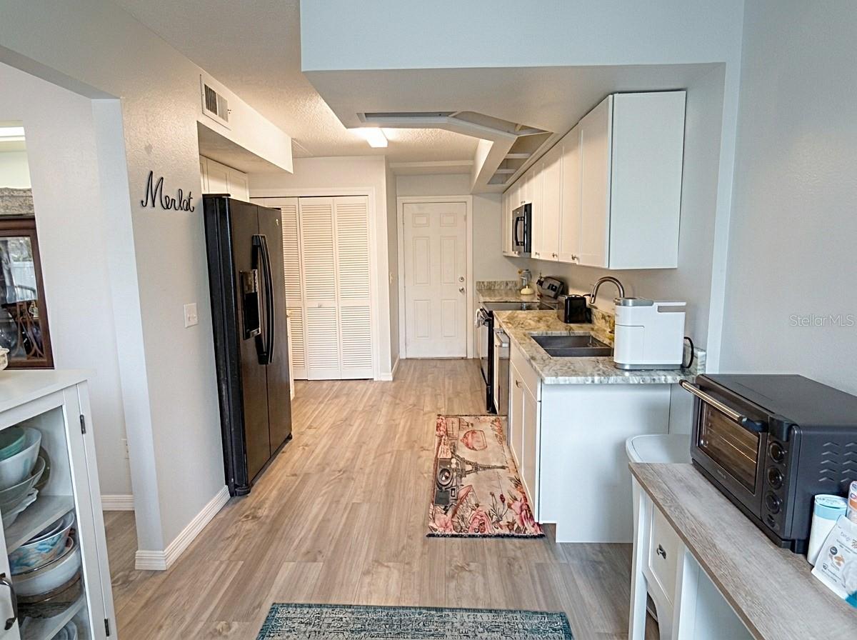 Image 12 of 34 For 3821 Grant Street