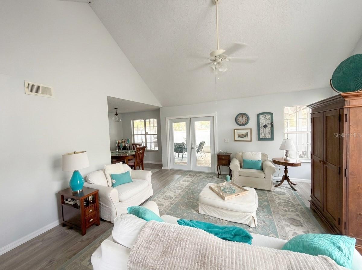 Image 7 of 34 For 3821 Grant Street