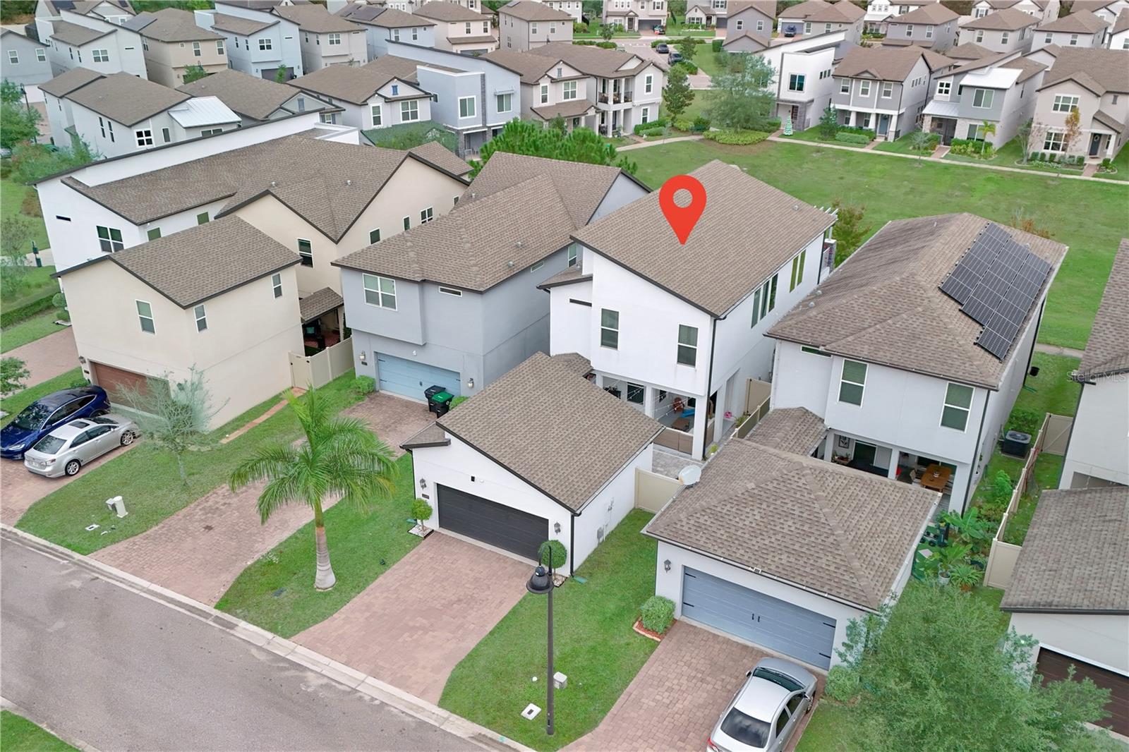 Image 41 of 45 For 2065 White Feather Loop