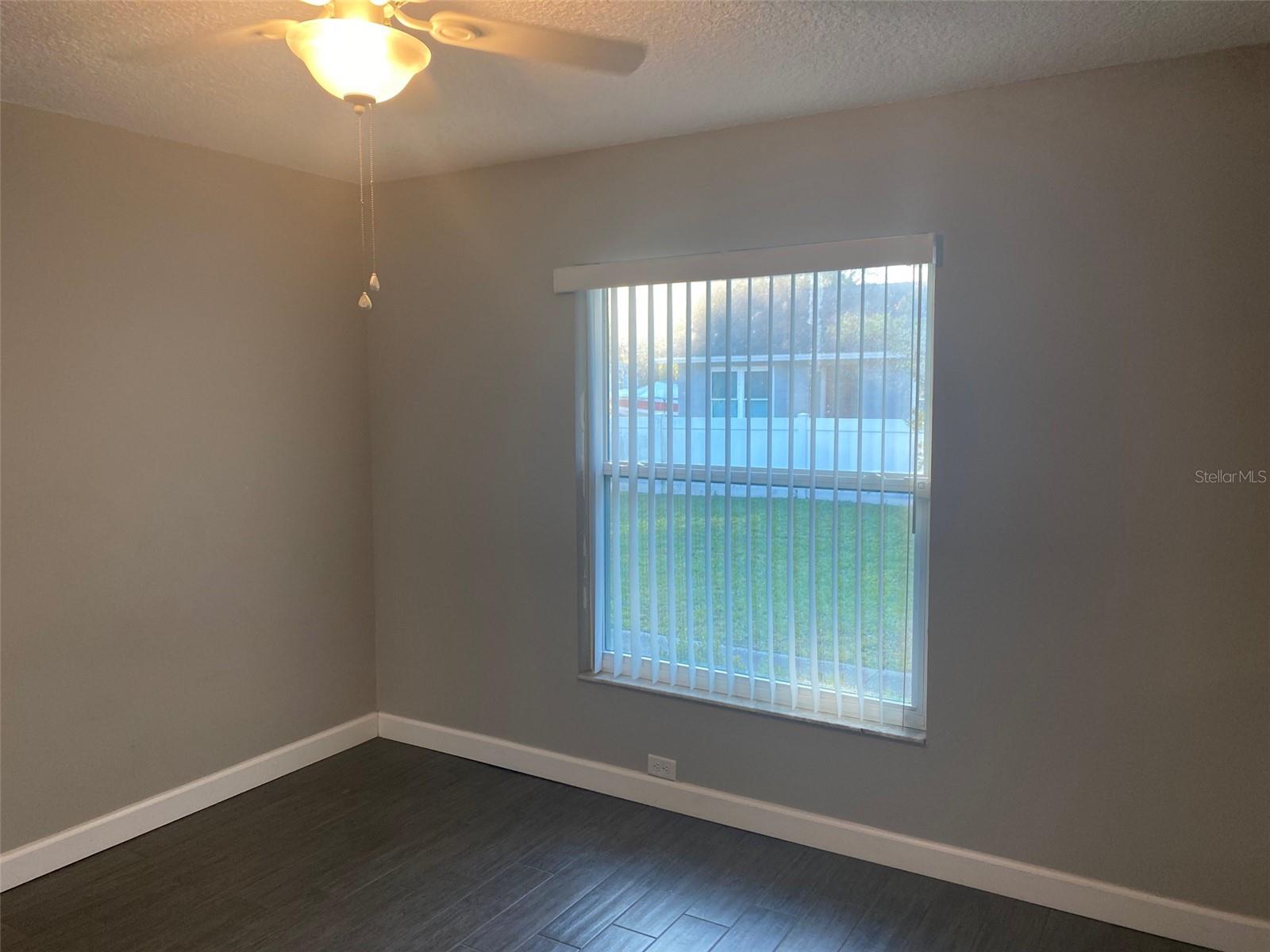 Image 9 of 17 For 1113 Royal Palm Avenue